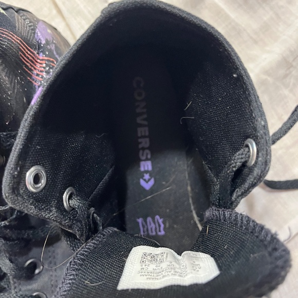 Converse - Picture 6 of 6